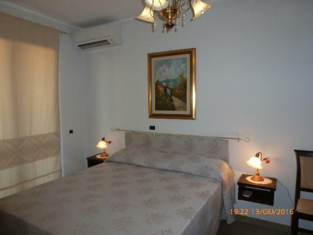 Sogno Di Mare Bed and Breakfast Pula Exteriör bild