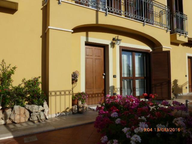 Sogno Di Mare Bed and Breakfast Pula Exteriör bild