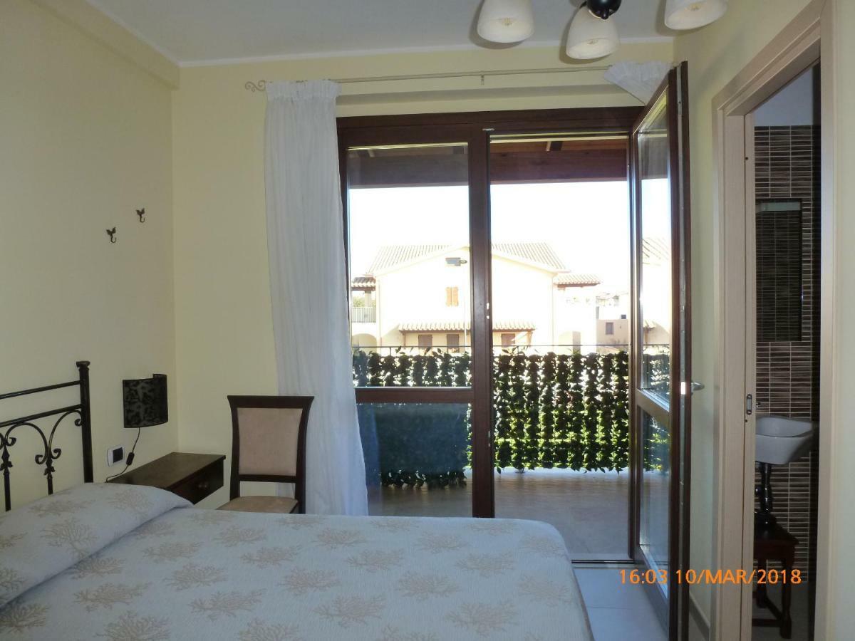 Sogno Di Mare Bed and Breakfast Pula Exteriör bild